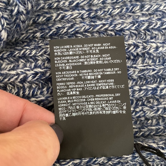 NEW Auth. BALENCIAGA Runway knitted SWEATER 8US/ 38 ITALY ( runs big) - Picture 10 of 16